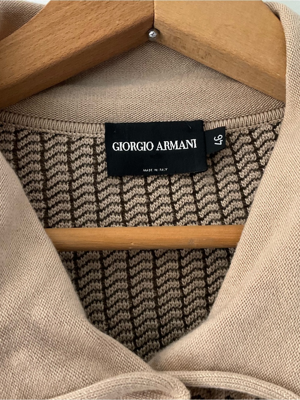 Giorgio Armani Tan Ribbed Sweater - Picture 3 of 14